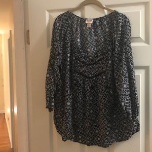 EUC Woman’s peasant blouse